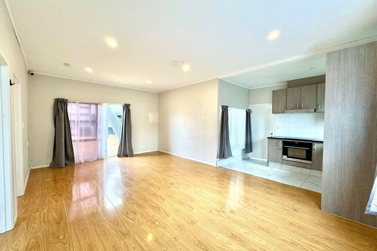 Photo of property in 38 Buller Crescent, Manurewa, Auckland, 2102