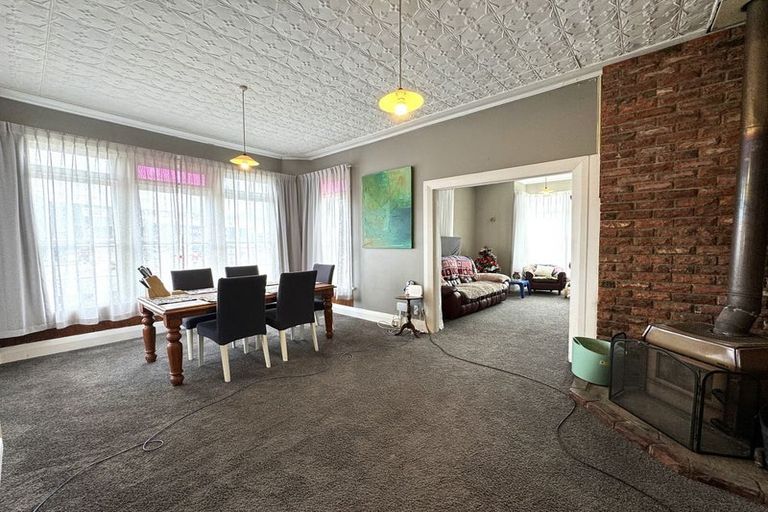 Photo of property in 64 James Street, Balclutha, 9230