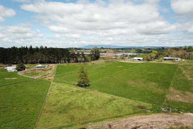 Photo of property in 200 Exelby Road, Burbush, Hamilton, 3288