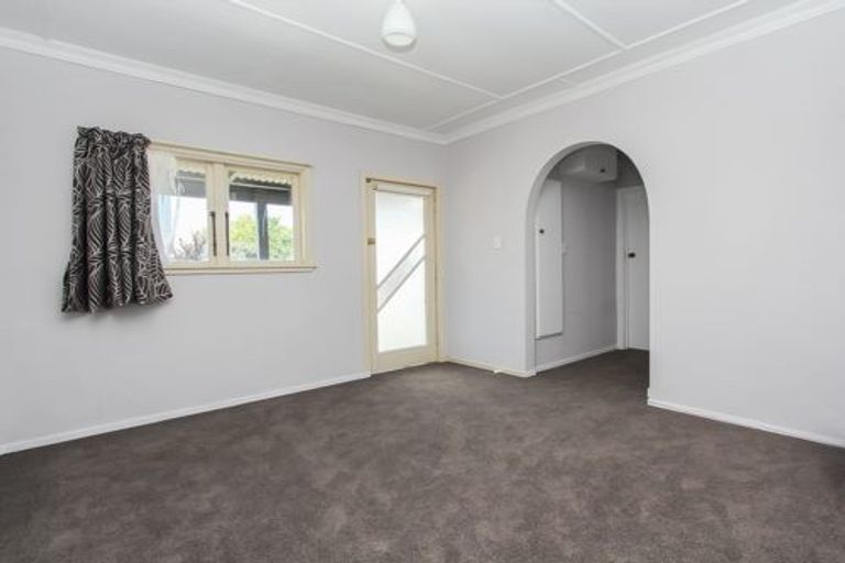 Photo of property in 11 Irvine Street, Frankton, Hamilton, 3204