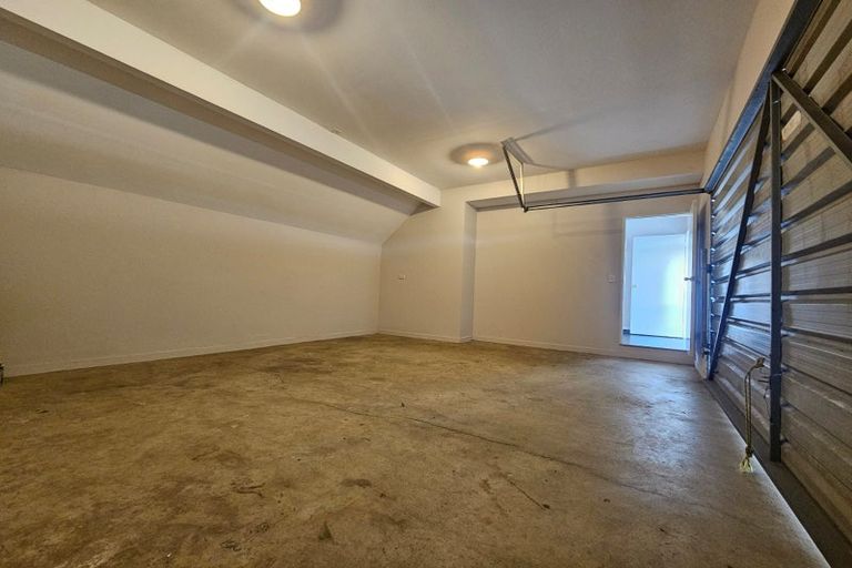 Photo of property in 5 Milburn Lane, Hillcrest, Hamilton, 3216