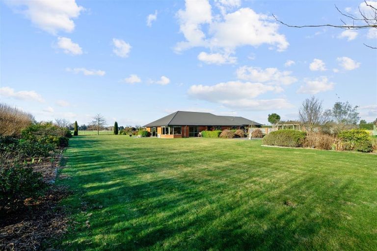 Photo of property in 3 Westview Drive, Tinwald, Ashburton, 7700