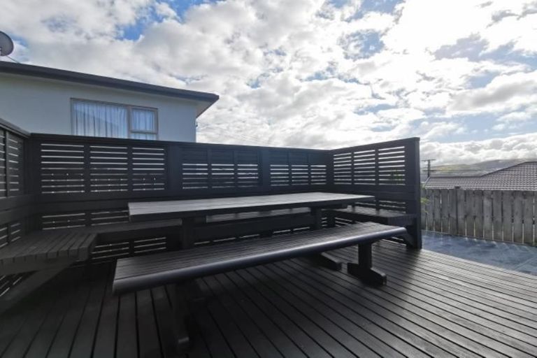 Photo of property in 3 Monowai Road, Johnsonville, Wellington, 6037