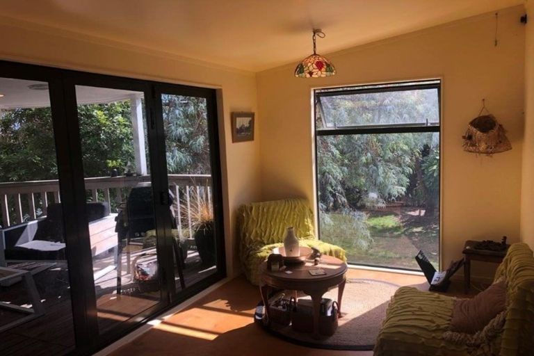 Photo of property in 1233 Papamoa Beach Road, Papamoa Beach, Papamoa, 3118