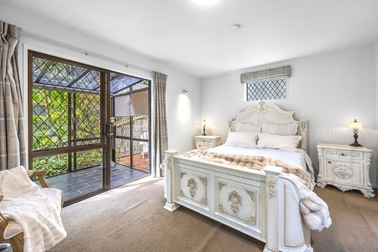 Photo of property in 2/57b Cashmere Road, Cashmere, Christchurch, 8022