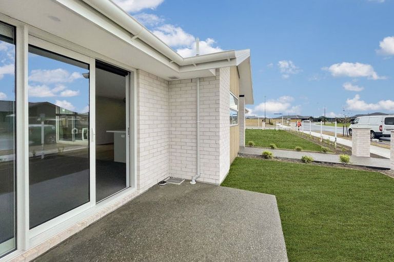 Photo of property in 14 Muldowney Drive, Rolleston, 7614