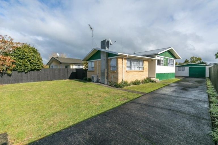 Photo of property in 44 Dalton Crescent, Dinsdale, Hamilton, 3204