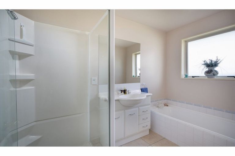 Photo of property in 130b Fisher Avenue, Beckenham, Christchurch, 8023