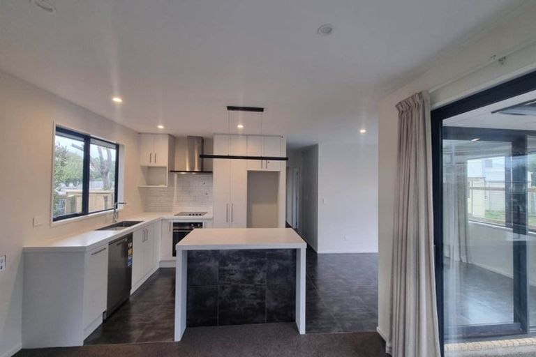 Photo of property in 144 Linwood Avenue, Linwood, Christchurch, 8011