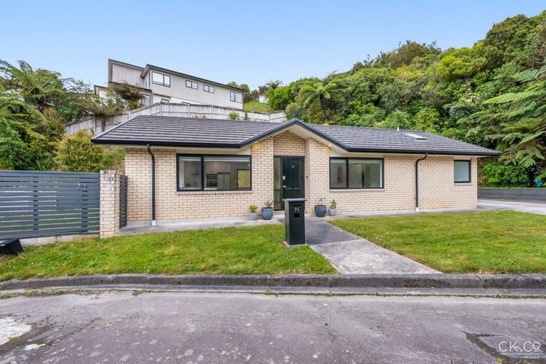 Photo of property in 71 Redvers Drive, Belmont, Lower Hutt, 5010