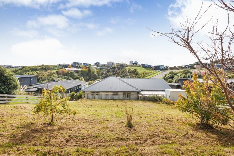 Photo of property in 103 Cashmere Drive, Fitzherbert, Palmerston North, 4410
