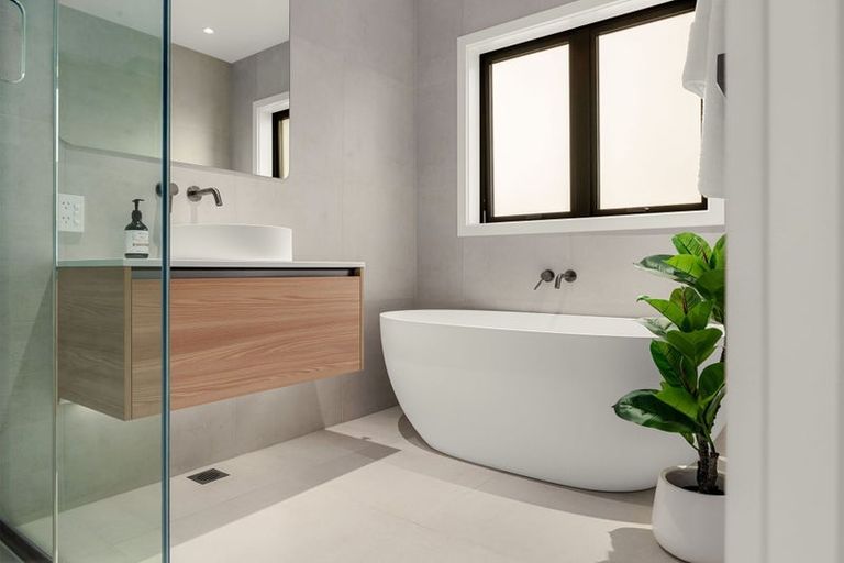 Photo of property in 29 Kauri Point Drive, Rototuna North, 3210