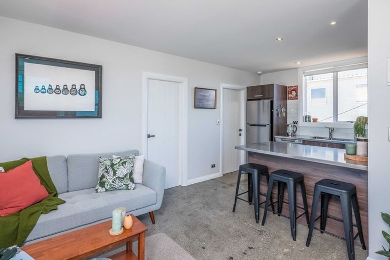 Photo of property in 10/76 Freyberg Street, Lyall Bay, Wellington, 6022