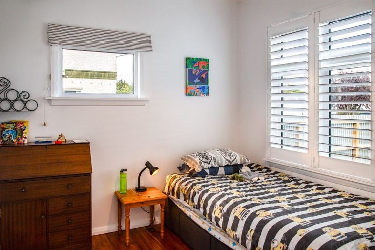 Photo of property in 3 Mckenzie Terrace, Carterton, 5713