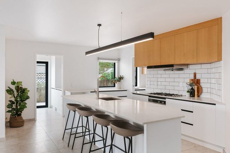 Photo of property in 1 Coppelia Avenue, Omokoroa, 3114