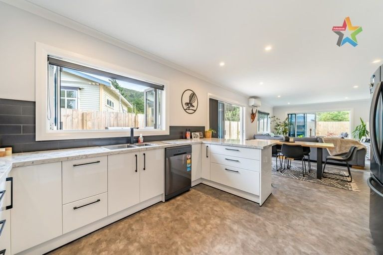 Photo of property in 28d Stockdale Street, Wainuiomata, Lower Hutt, 5014