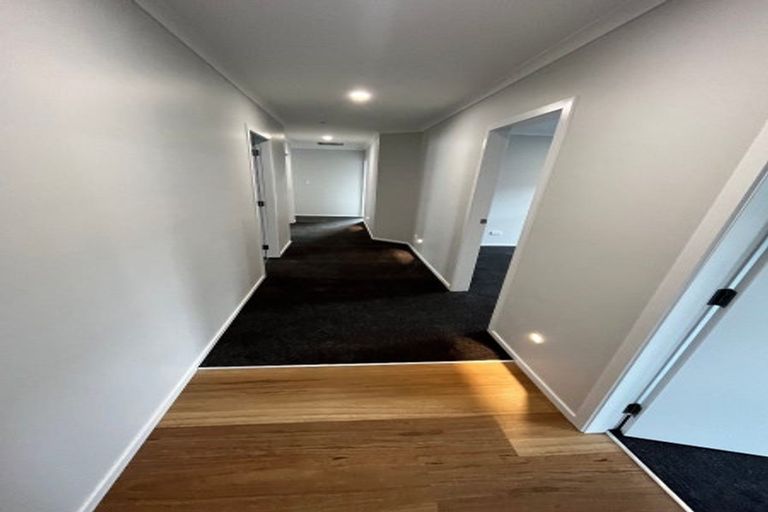 Photo of property in 26 Castletown Street, Wallaceville, Upper Hutt, 5018