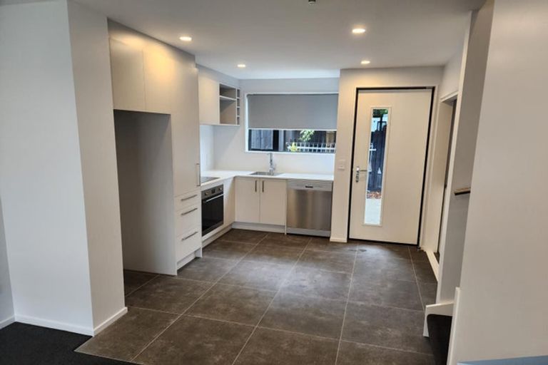 Photo of property in 62c Cleveland Street, Edgeware, Christchurch, 8013