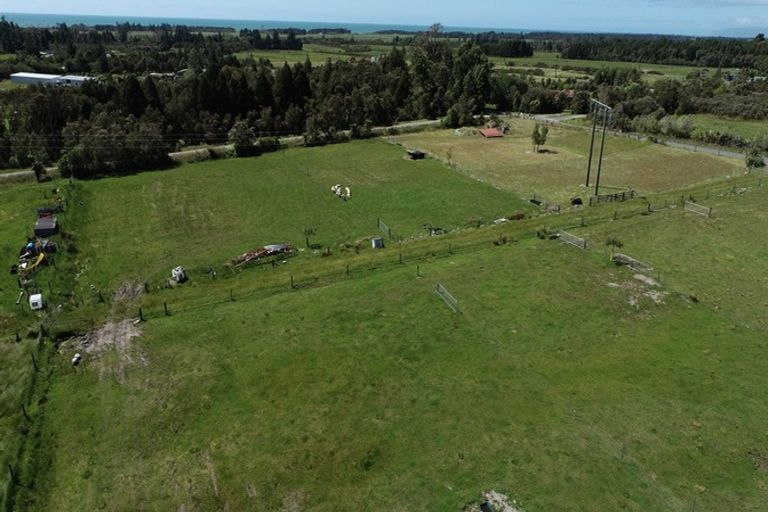 Photo of property in 122 Powerhouse Road, Fairdown, Westport, 7891