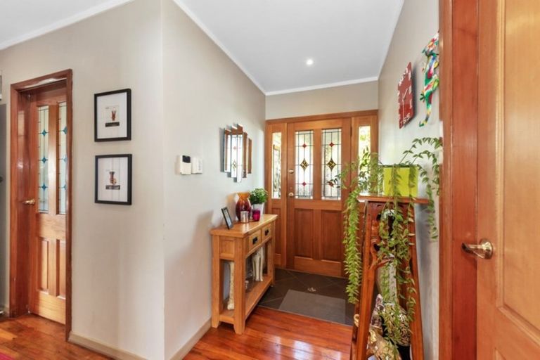 Photo of property in 53 Montgomery Crescent, Bader, Hamilton, 3206