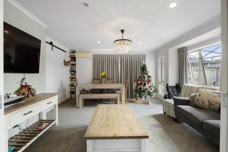 Photo of property in 105 Barrington Drive, Huntington, Hamilton, 3210