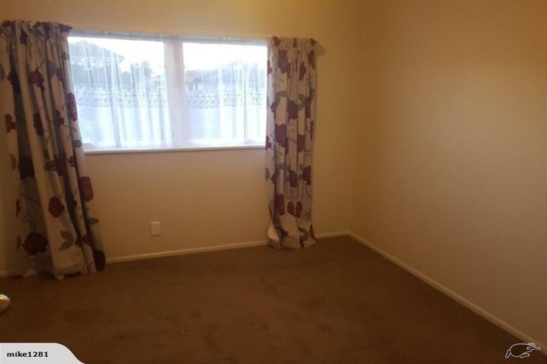 Photo of property in 1/16 Cambridge Road, Manurewa, Auckland, 2102