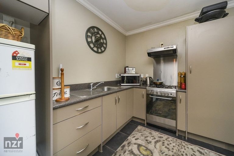 Photo of property in 60 Guy Avenue, Takaro, Palmerston North, 4410