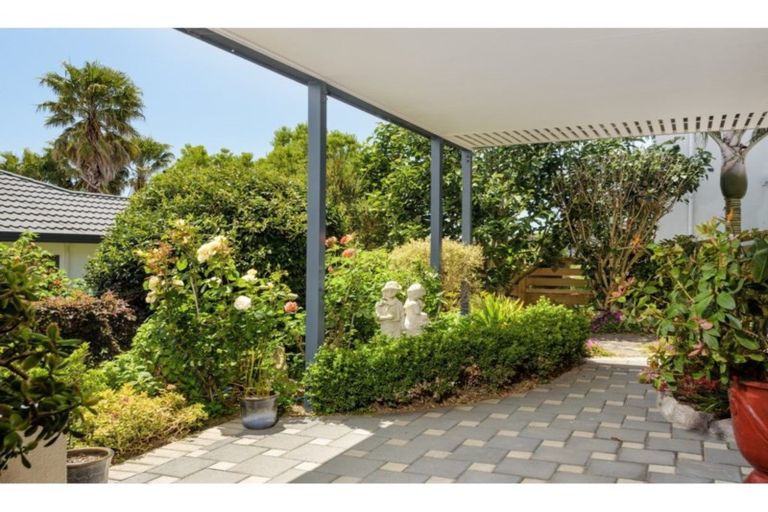Photo of property in 27 La Cumbre Close, Bethlehem, Tauranga, 3110