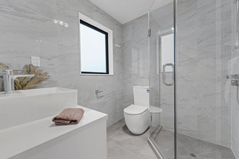 Photo of property in 13c Southview Place, Wattle Downs, Auckland, 2102