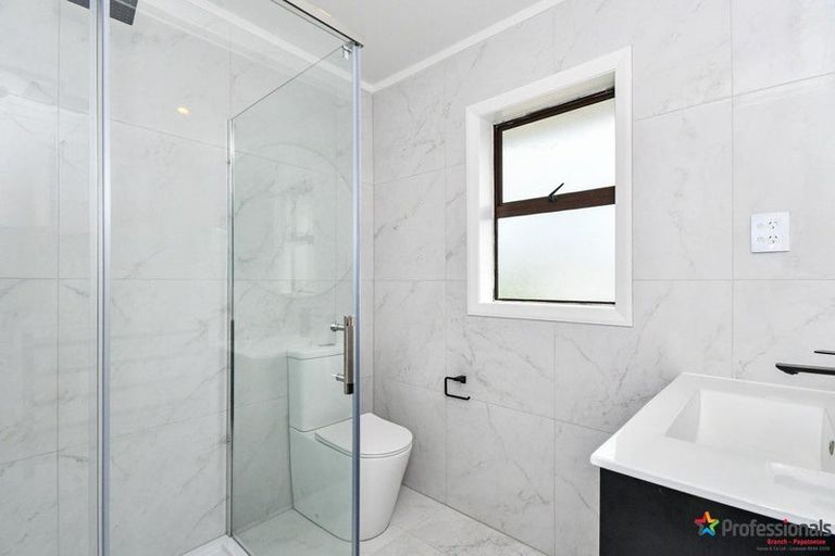 Photo of property in 105 Dominion Road, Papakura, 2110