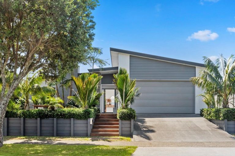 Photo of property in 9 Excelsa Place, Papamoa Beach, Papamoa, 3118