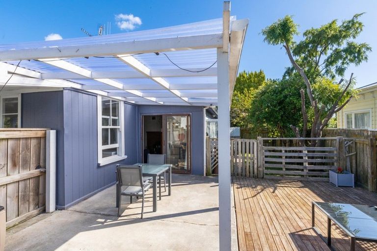 Photo of property in 52 Kirk Street, Otaki, 5512