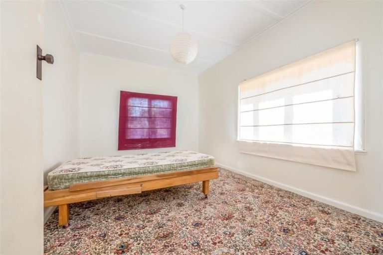 Photo of property in 17 Belmont Terrace, Belmont, Lower Hutt, 5010
