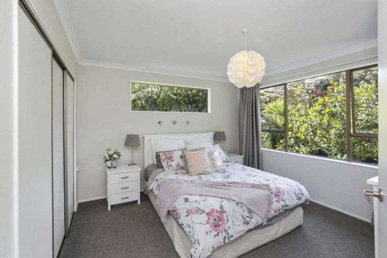 Photo of property in 14 Erica Place, Bell Block, New Plymouth, 4312