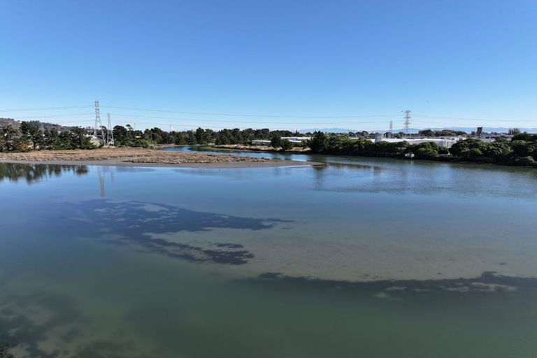 Photo of property in 8/8a Settlers Crescent, Ferrymead, Christchurch, 8023