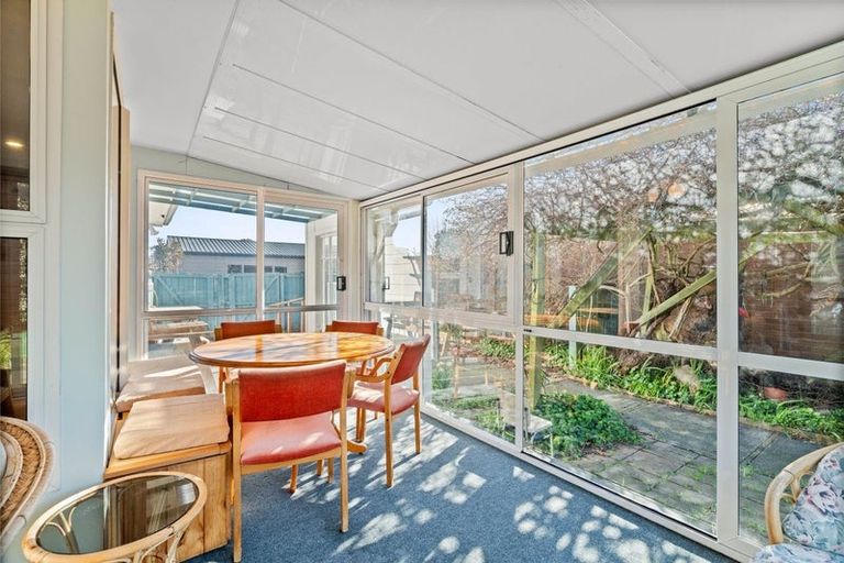 Photo of property in 2/2 Mavin Road, Hoon Hay, Christchurch, 8025