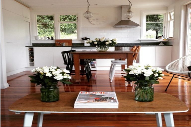 Photo of property in 96 Easther Crescent, Kew, Dunedin, 9012