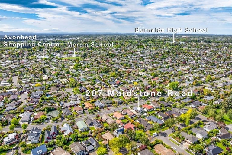 Photo of property in 207 Maidstone Road, Avonhead, Christchurch, 8042
