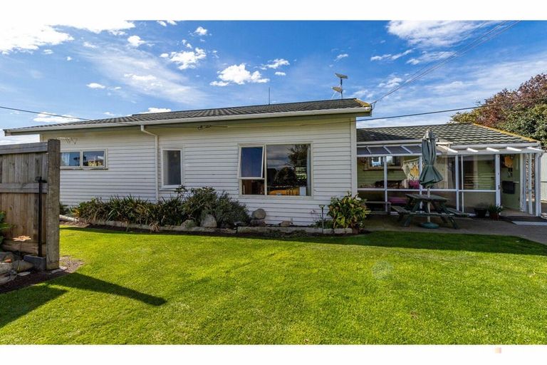 Photo of property in 14 Waimate Highway, Saint Andrews, 7988