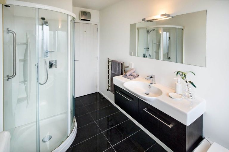 Photo of property in 49 Sunstone Crescent, Brown Owl, Upper Hutt, 5018