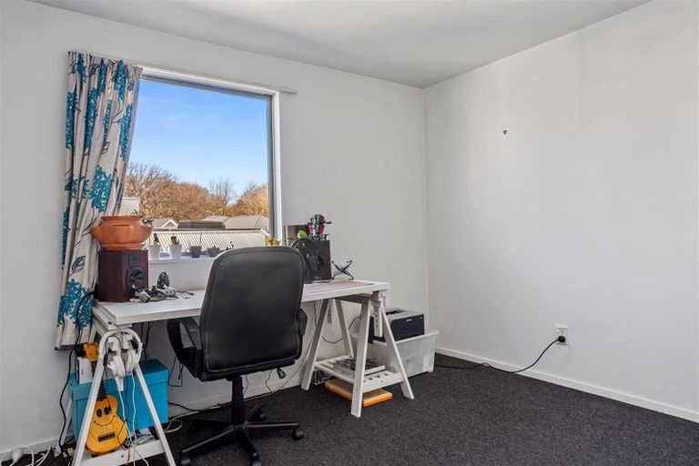 Photo of property in 4/86 Brockworth Place, Riccarton, Christchurch, 8011