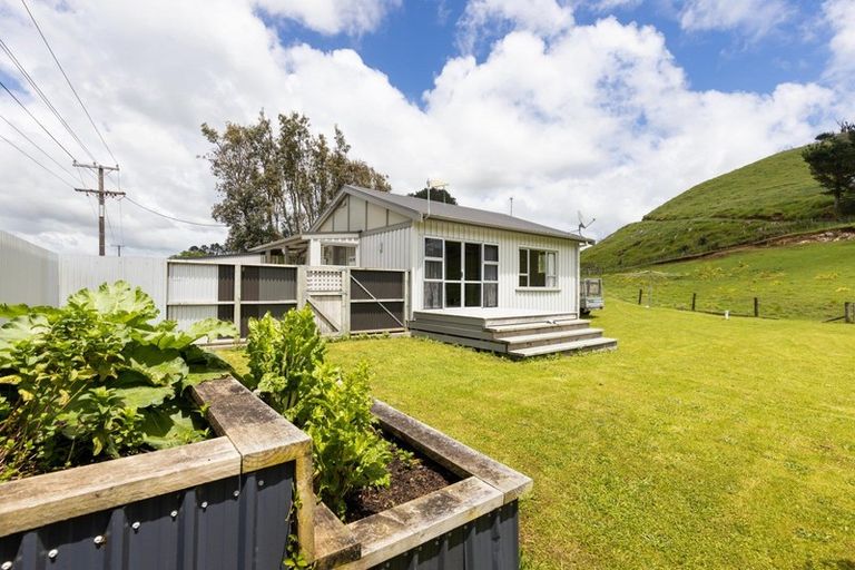 Photo of property in 782 Mountain Road, Lepperton, Inglewood, 4389