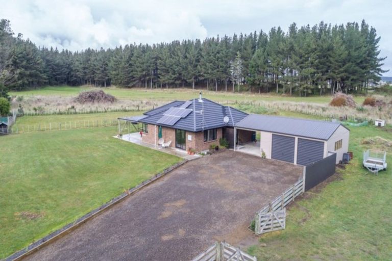 Photo of property in 127 Palmer Road, Foxton Beach, Foxton, 4891