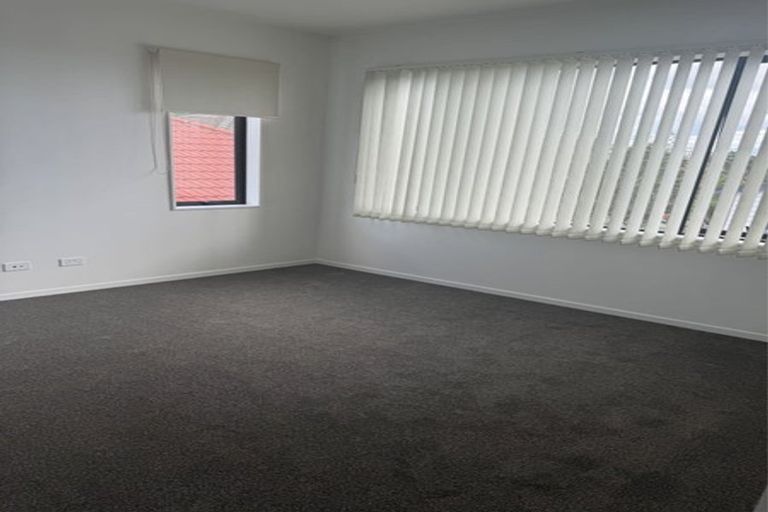 Photo of property in 1c Zion Road, Birkenhead, Auckland, 0626