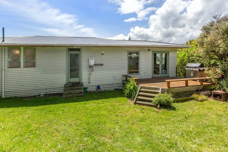 Photo of property in 2 Donlin Road, Pukerua Bay, 5026