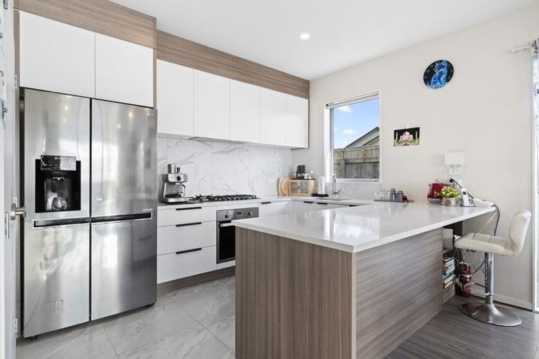 Photo of property in 9 Rainsford Road, Pukekohe, 2120