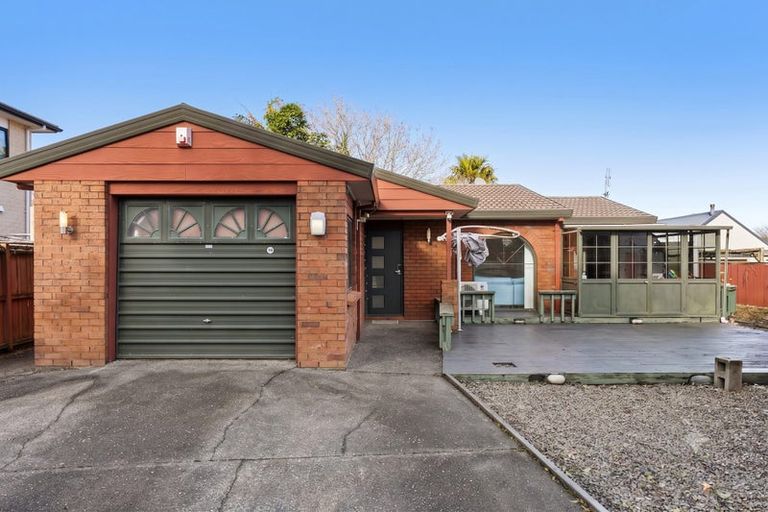 Photo of property in 2/16 Ultima Place, Clover Park, Auckland, 2019