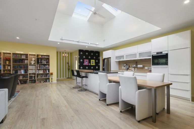 Photo of property in 55 Ruthven Road, Wainuiomata, Lower Hutt, 5014