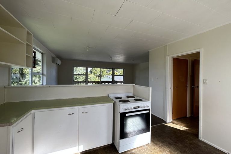 Photo of property in 2/28 Leaver Place, Weymouth, Auckland, 2103