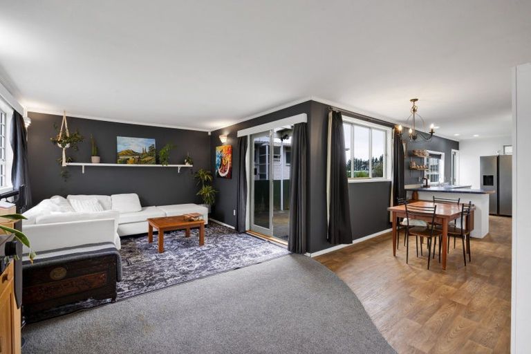 Photo of property in 17 Konini Street, Inglewood, 4330